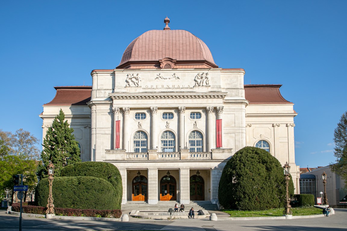Oper-Graz_co_Oliver-Wolf-Medium