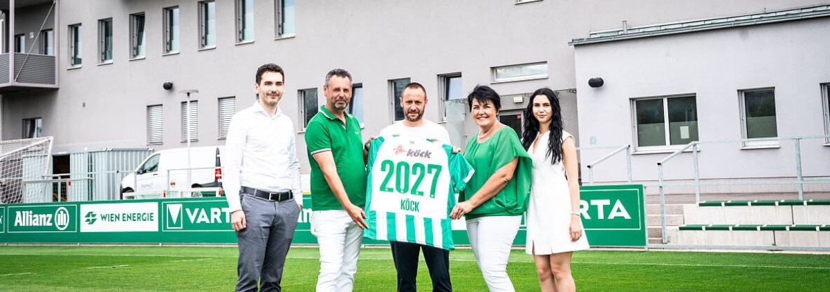 Michael und Karl Köck, Steffen Hofmann, Eveline und Nadine Köck - Credits: SK Rapid / Daniel Widner