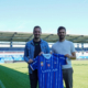 Christoph Högler (Gründer und Geschäftsführer von FanInvest) und Patrick Vormair (Leiter Marketing & Sponsoring FC Blau-Weiß Linz) - Credits: FC Blau-Weiß Linz