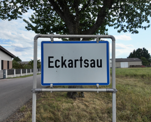 Eckartsau Ortsschild - Credits Dominik Kautz