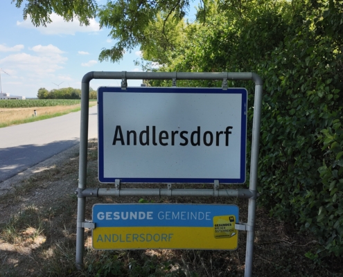 Gemeinde Andlersdorf Ortsschild - Credits Dominik Kautz